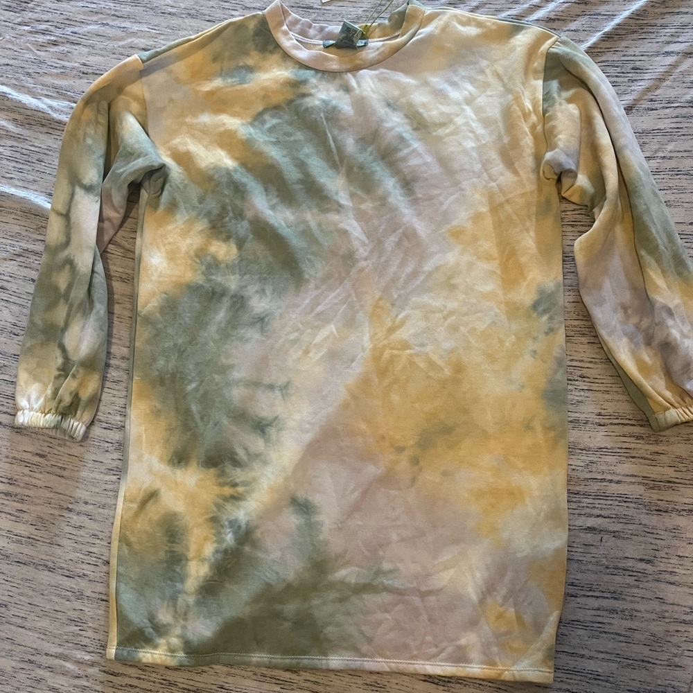 Tie dye sweatshirt dress